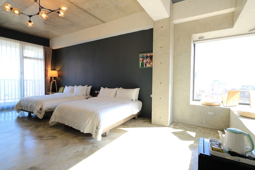 Deluxe Quadruple Room, Non Smoking, Ocean View photo 2
