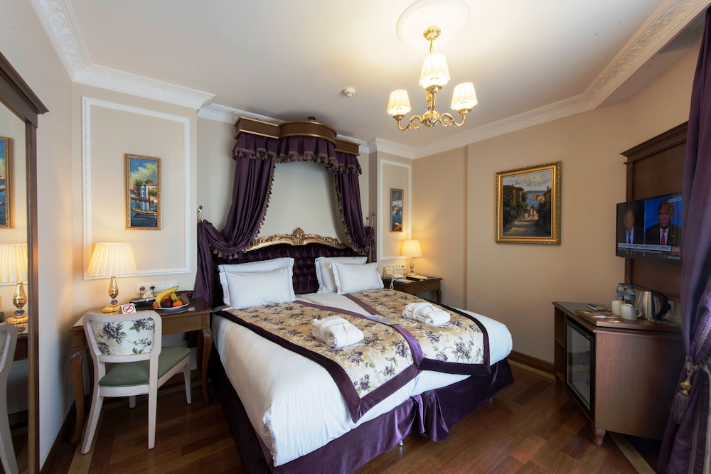 Superior Room, Sea View and Bucoleon Palace View photo 1