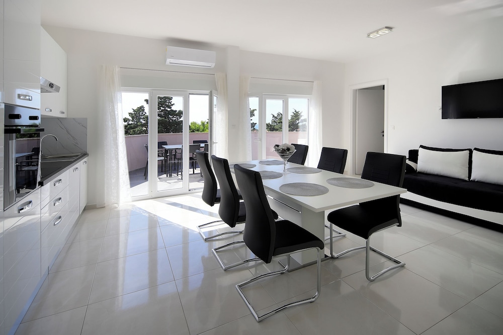 Superior Apartment, Balcony, City View