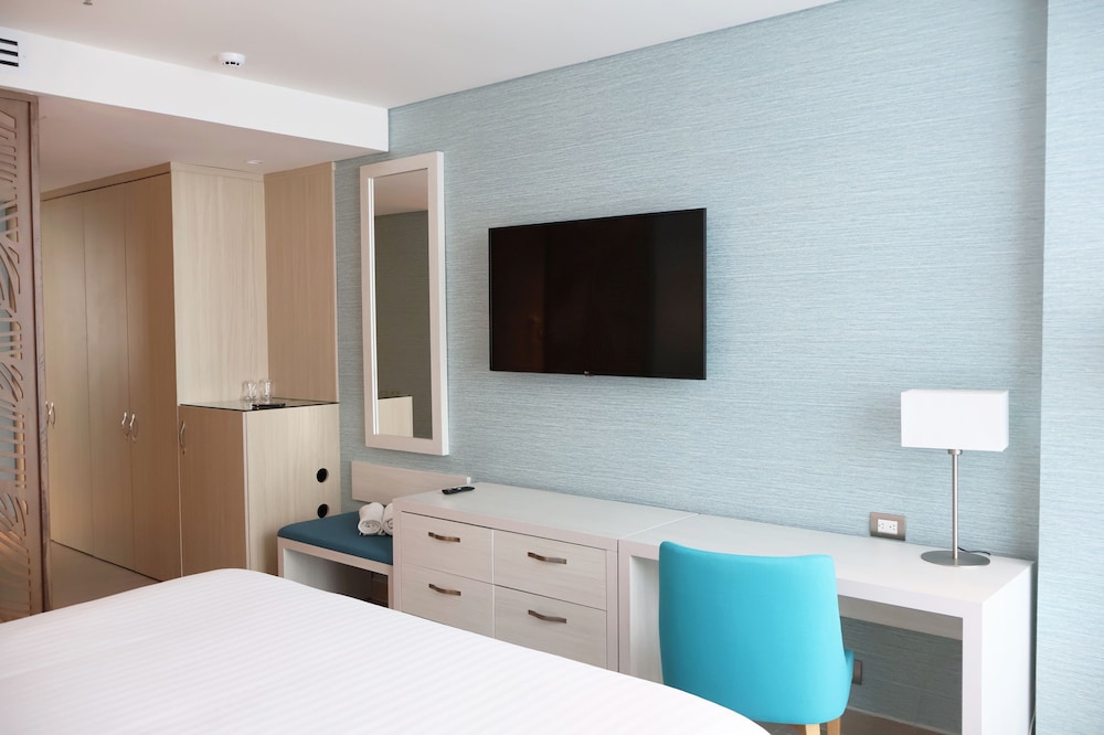 Comfort Double Room, Pool View