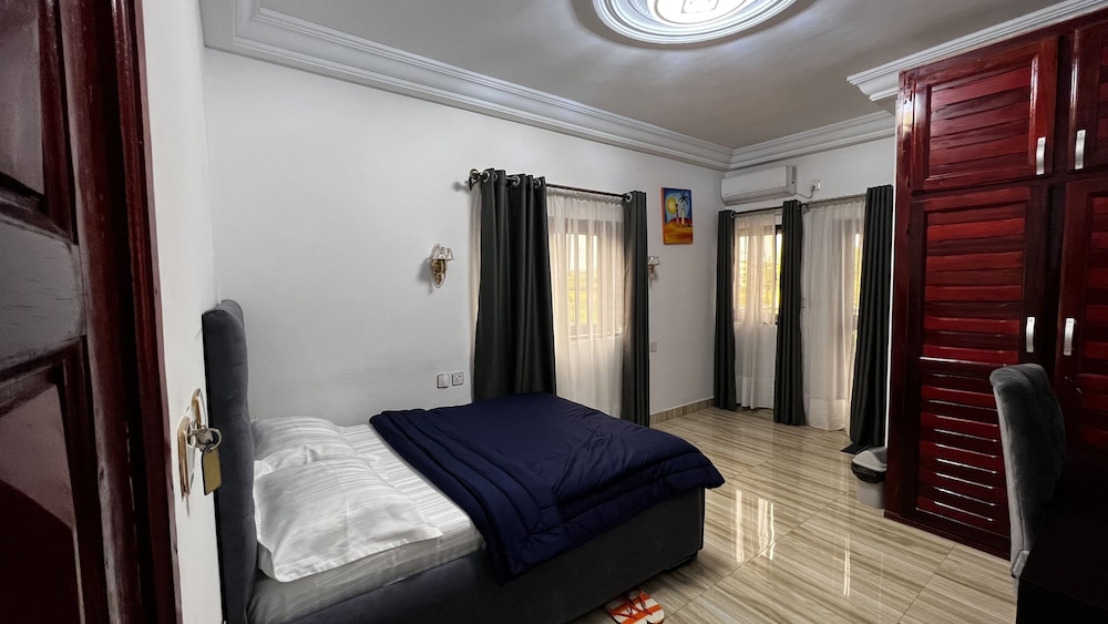 Superior Room, 1 Bedroom, Air conditioning, City View photo 3