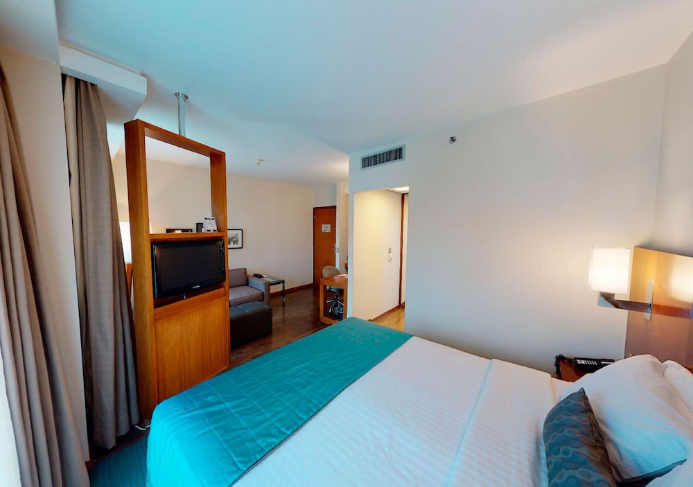 Room - Photo 1