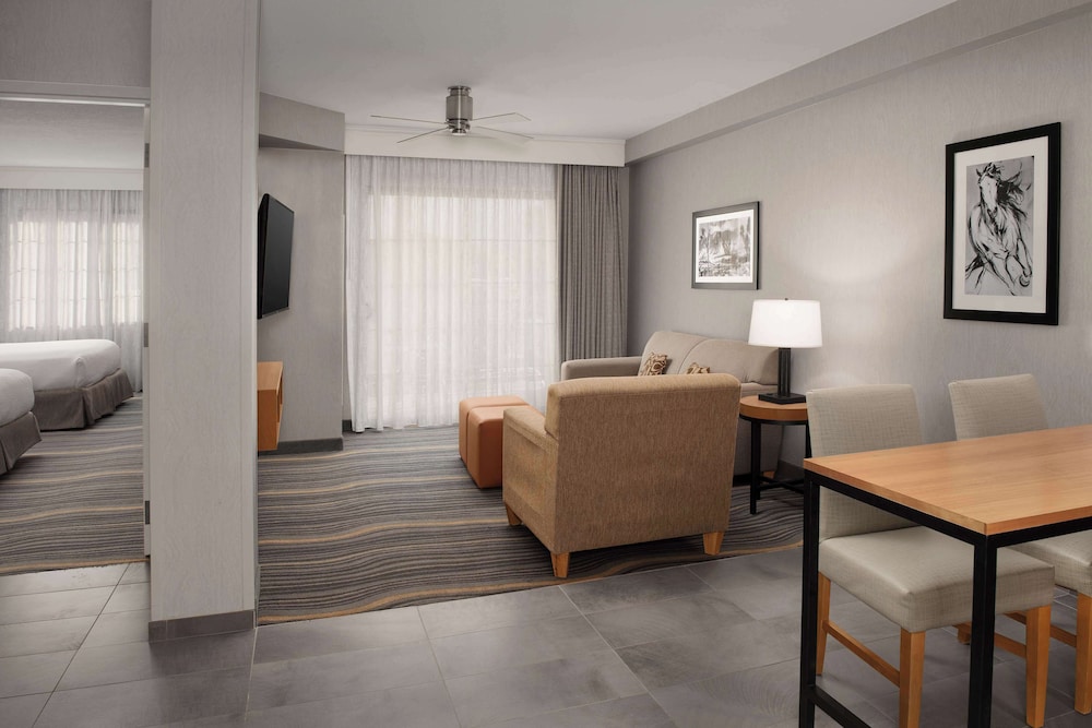 Suite, 2 Queen Beds, Accessible, Non Smoking - Photo 2