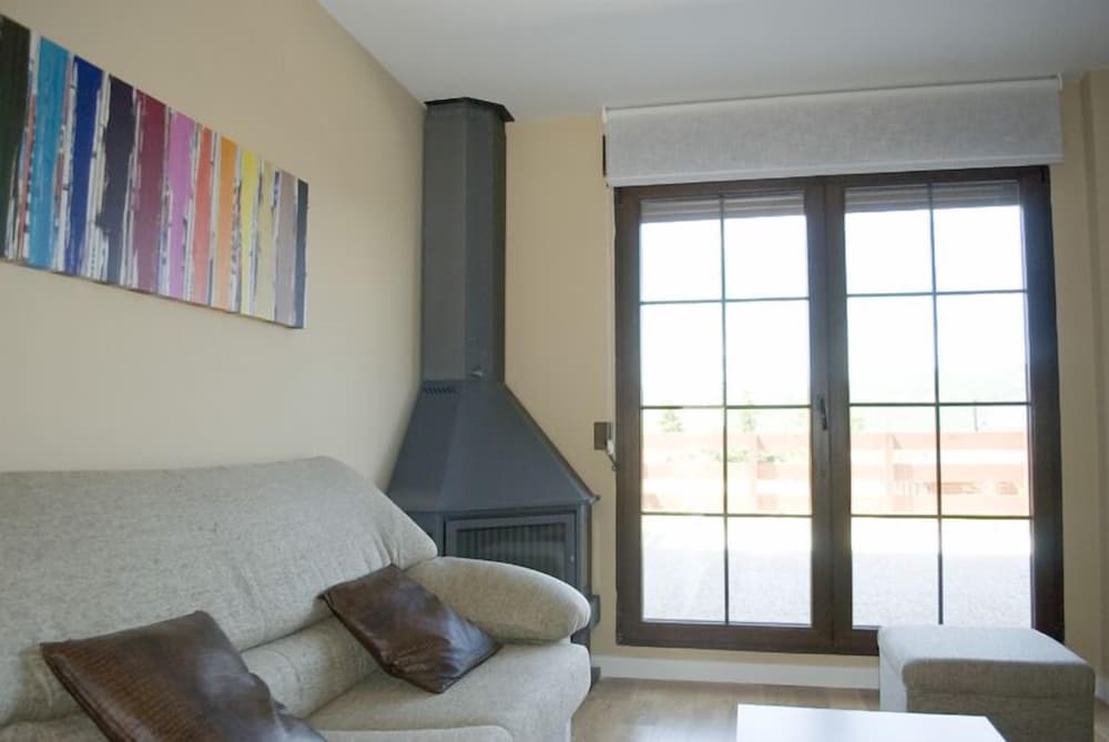 Duplex, 2 Bedrooms