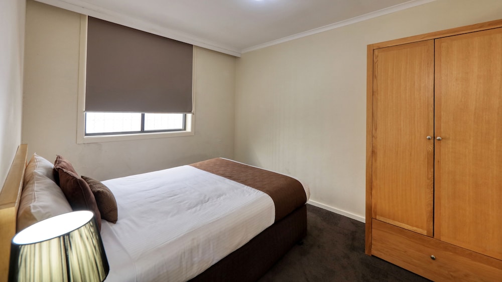 2 Bedroom Executive Apartment photo 2