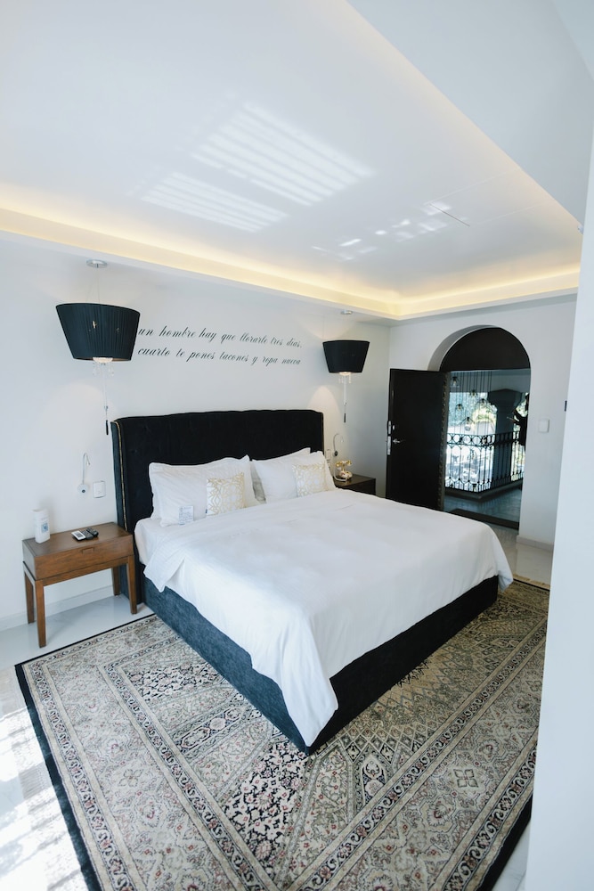 Master Suite King Room photo 1