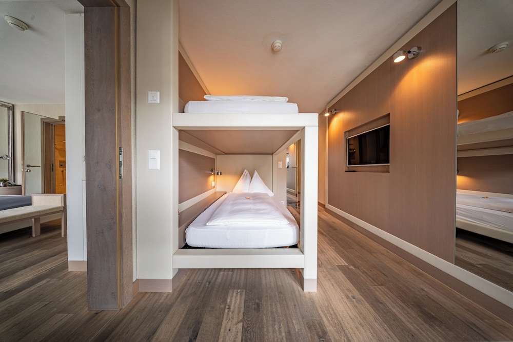 Family Room with Bunk Bed