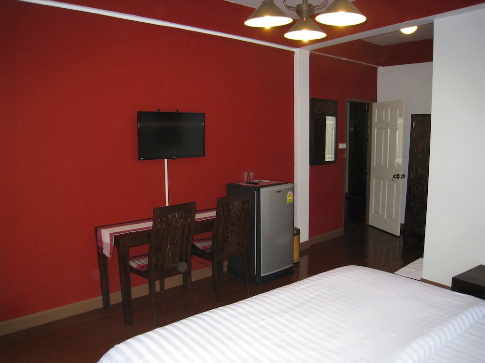 Corner Room photo 3
