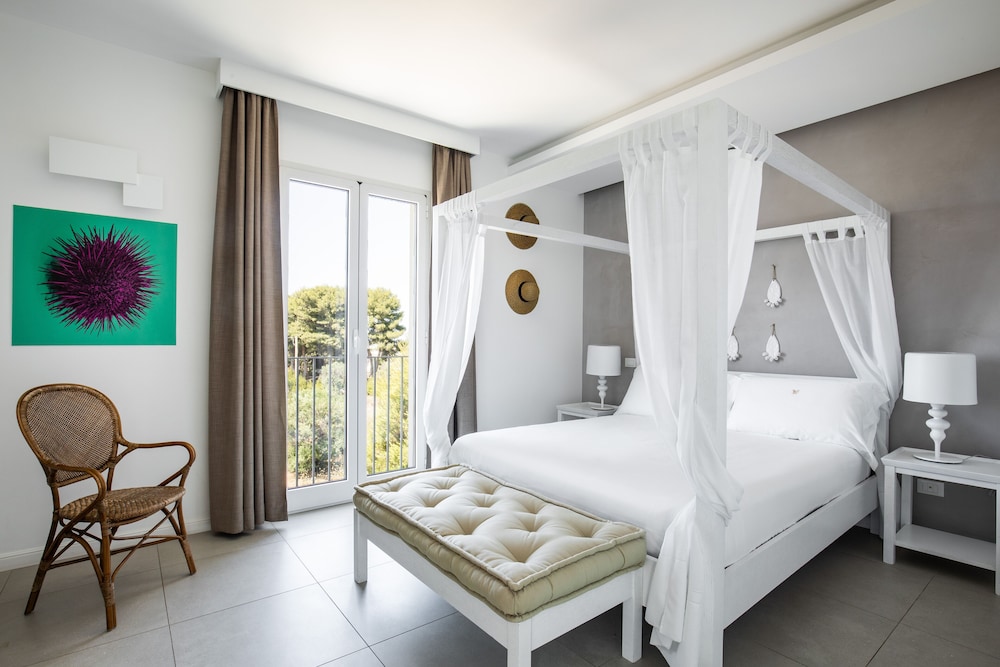 Junior Double Room