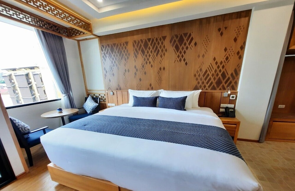 Deluxe Room - Photo 1