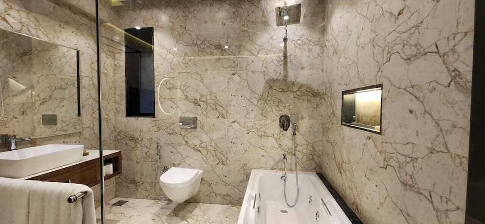 Luxury Villa photo 3