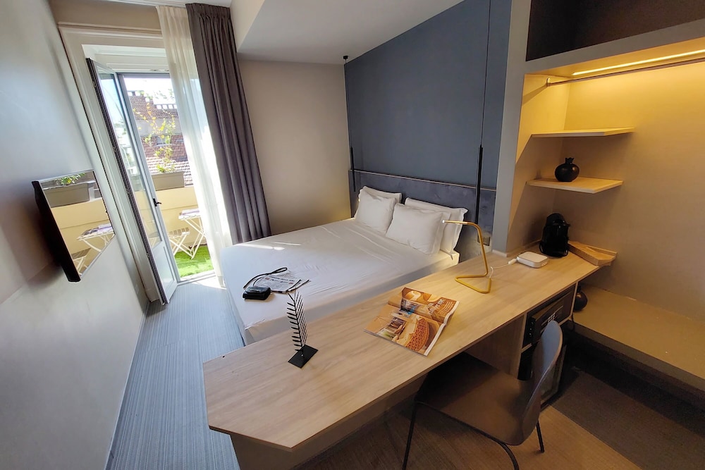 Classic Double Room