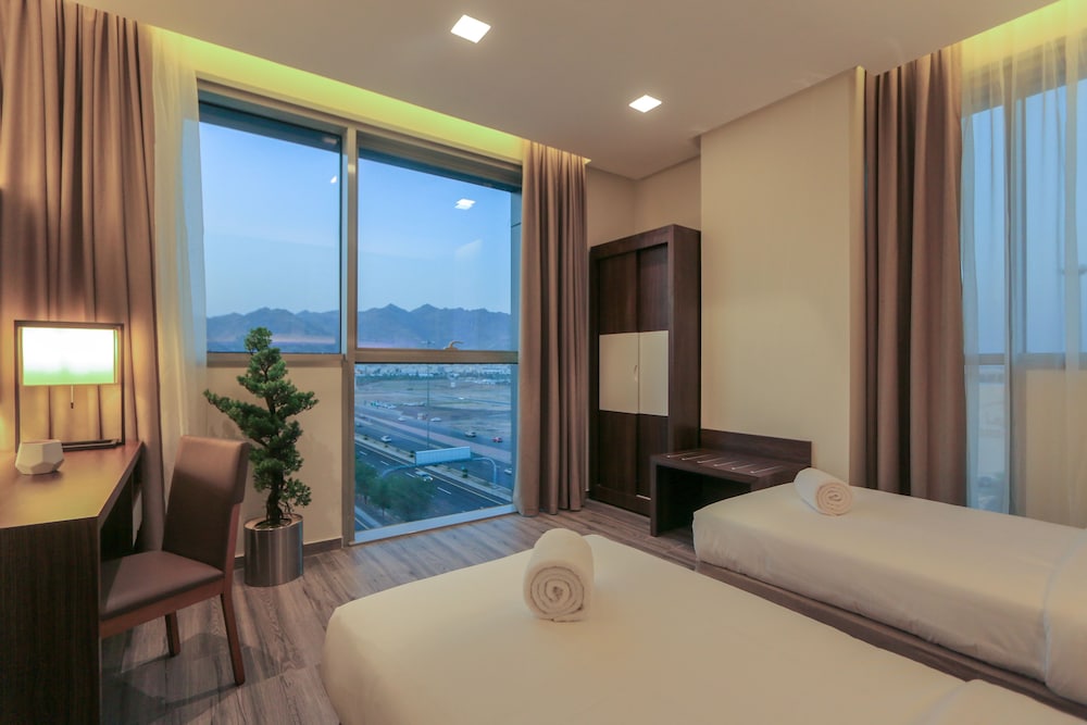 Executive Suite, 2 Bedrooms (Quad) photo 3