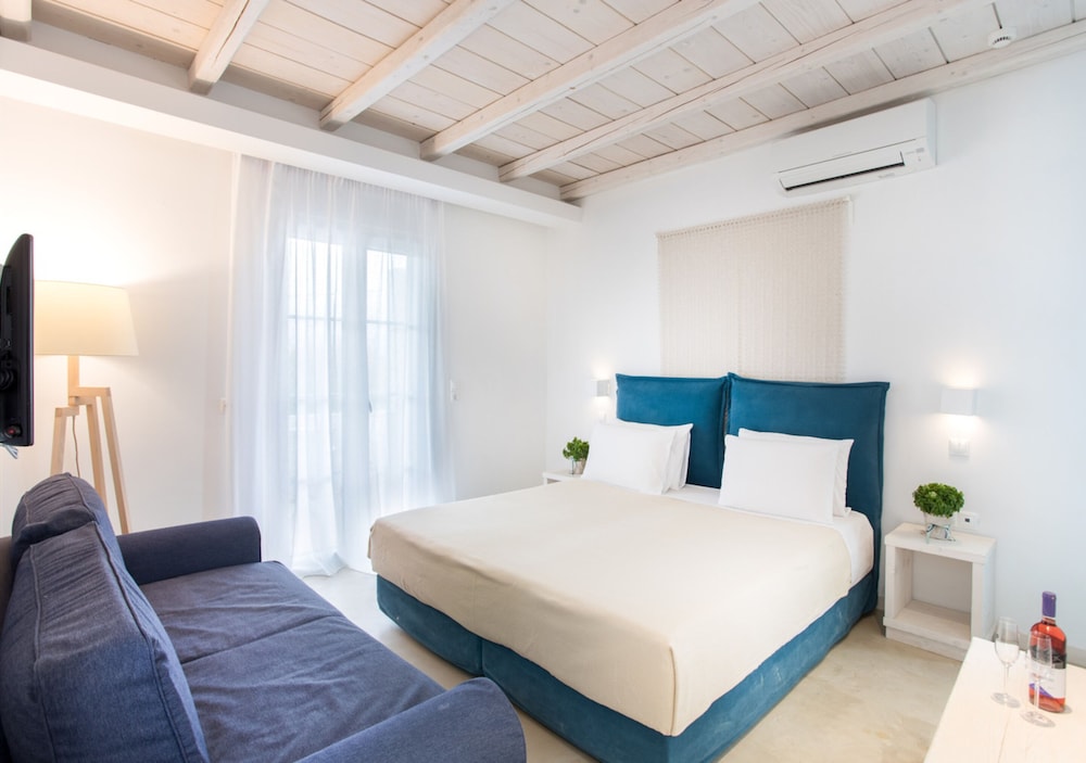 Superior Double Room - Photo 7