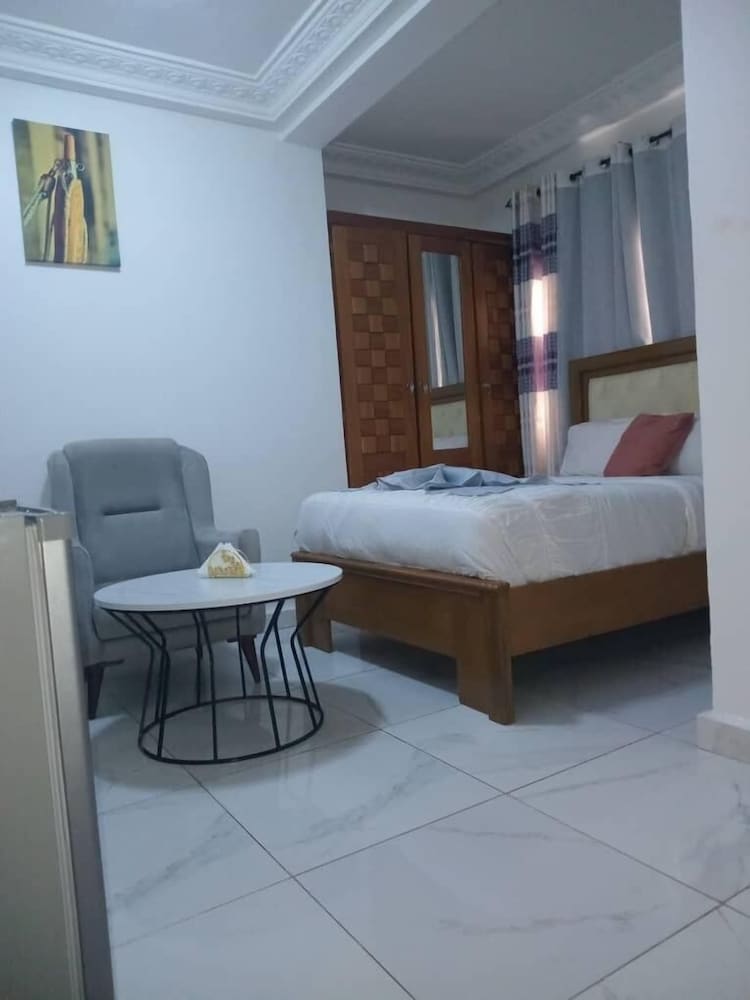 Economy Single Room
