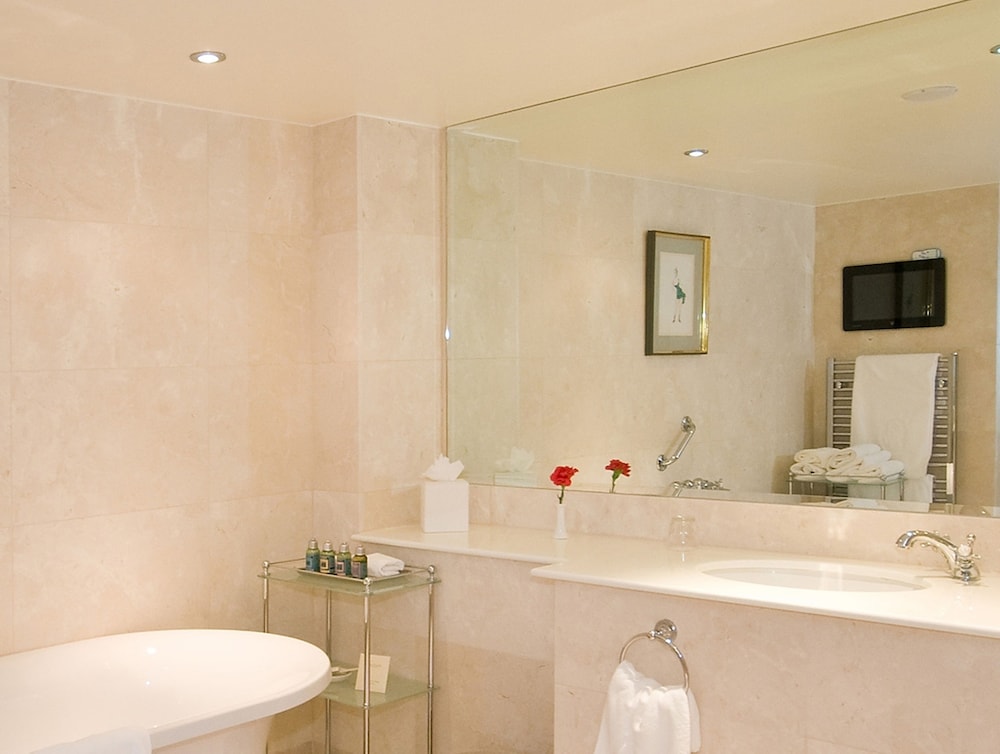 Standard Room, 1 Double Bed - Photo 5
