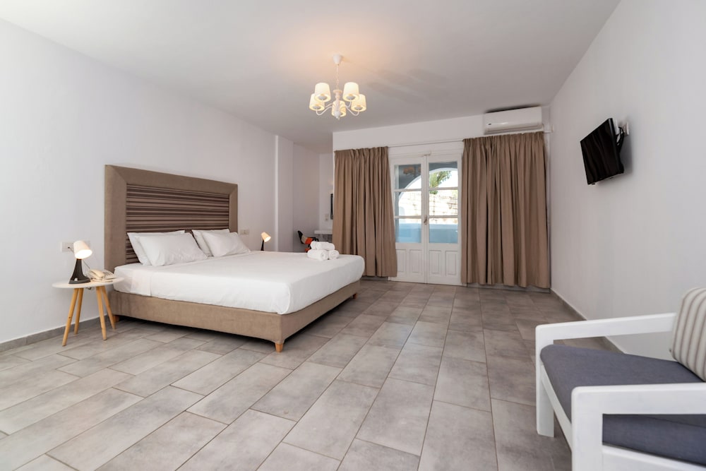 Superior Room with Private Mini Pool