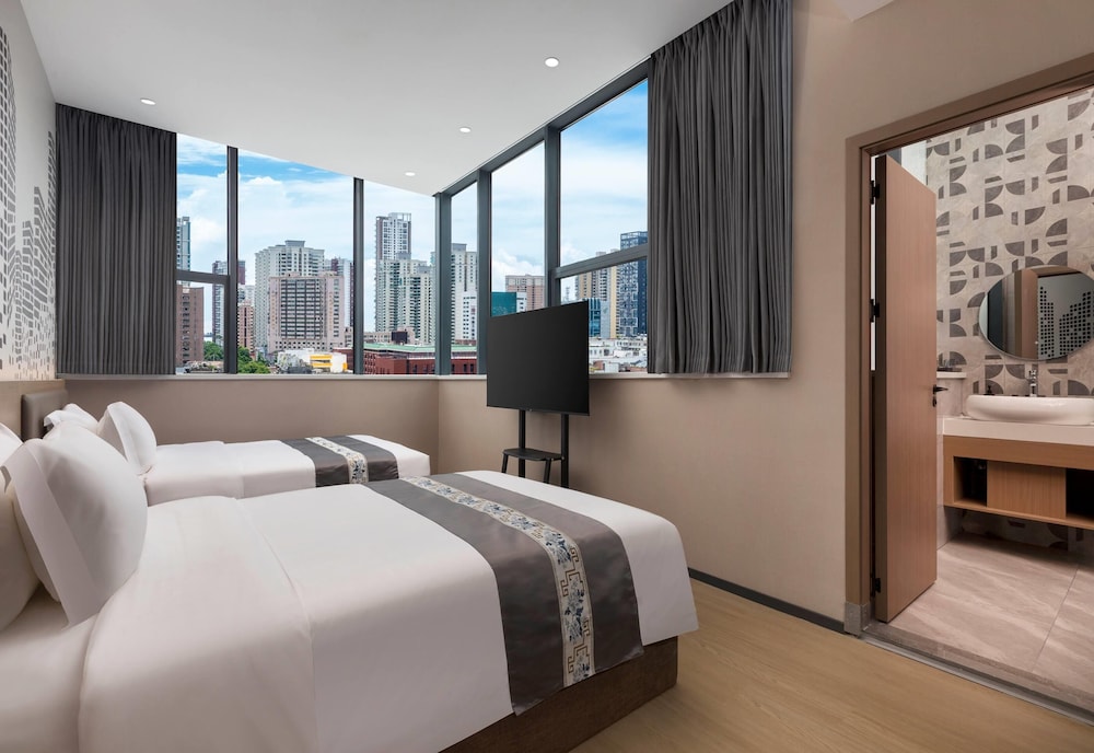 1 King Bed, 1 Single Bed, Family Room, Non-Smoking