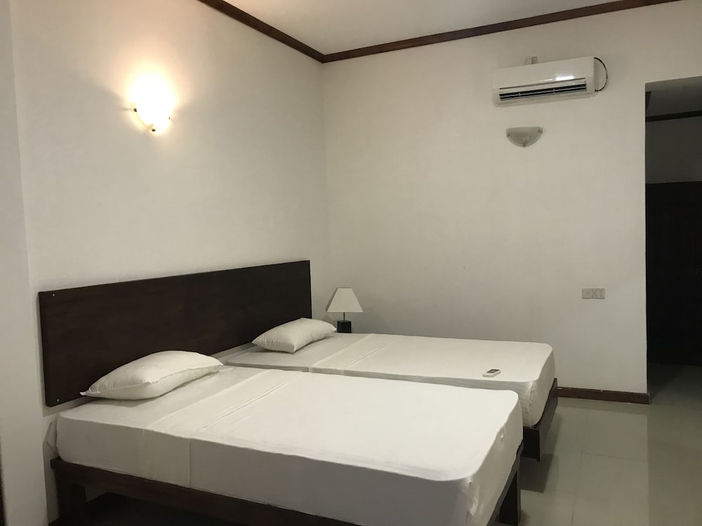 Standard Double or Twin Room, Partial Sea View photo 1