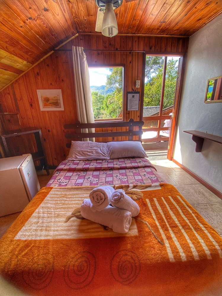 Economy Double Room, 1 Bedroom, Mountain View, Mountainside photo 3