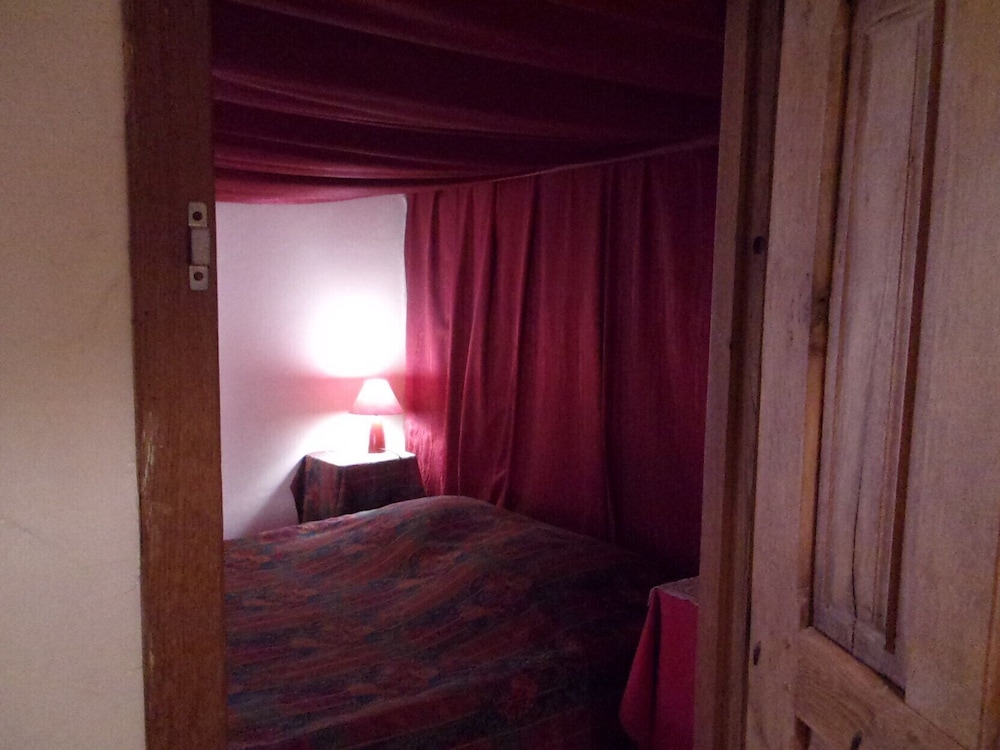 Double Room (La Chambre Des Dames) photo 2