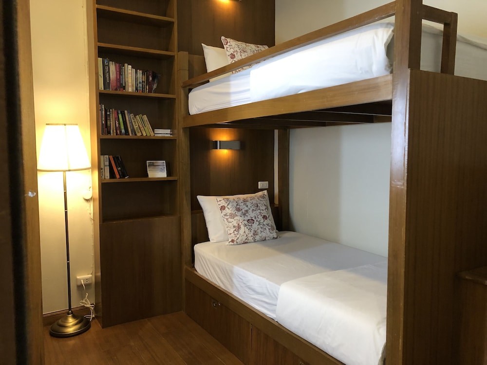 Private Bunk Bed With Bathroom photo 1