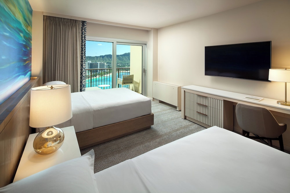 Room, 2 Double Beds, Oceanfront (Diamond Head)
