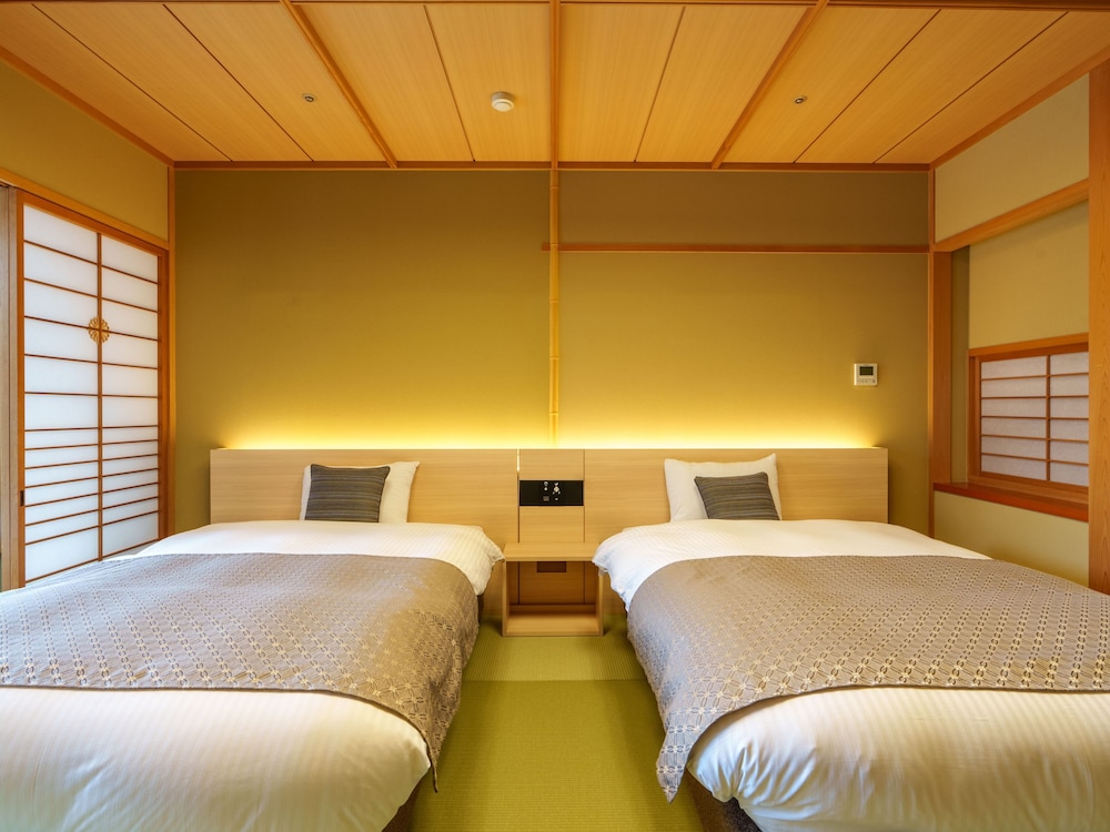 Japanese Style Room for 2 Guests, Ocean View photo 2