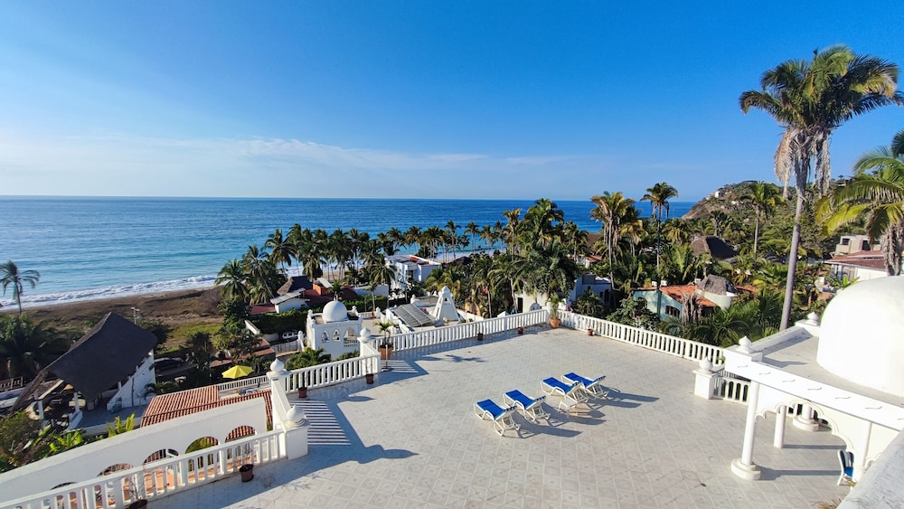Panoramic Apartment, 3 Bedrooms, Sea View photo 2