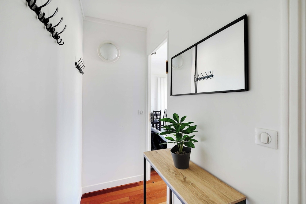Apartment photo 3