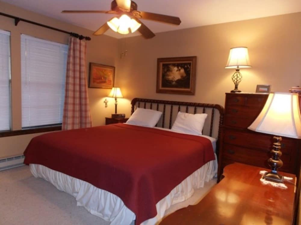 Condo, 3 Bedrooms photo 2