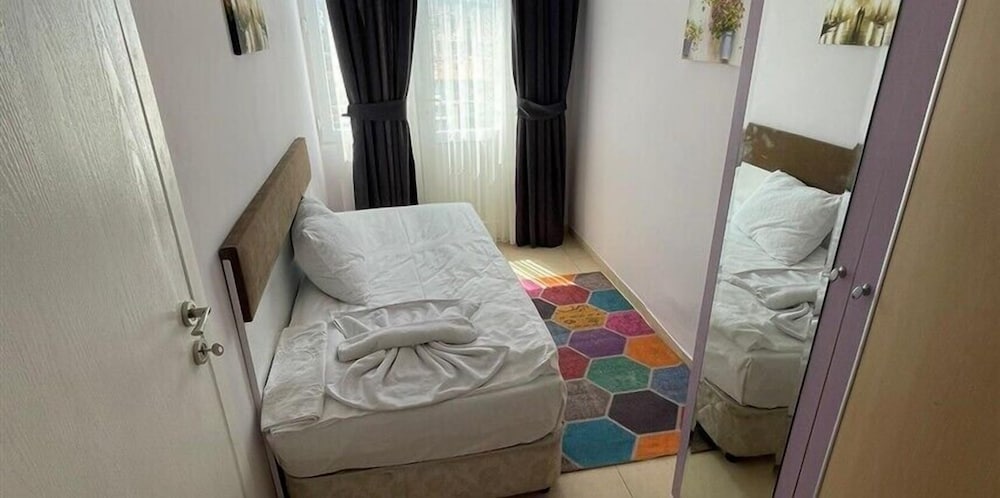 Family Suite, Partial Sea View photo 3