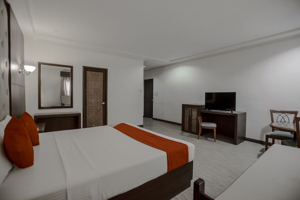 Suite (Non Smoking) photo 3