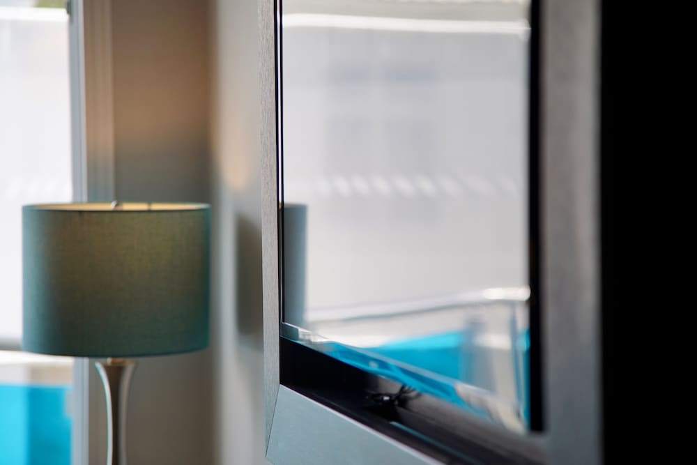 Grand Room, 1 King Bed, Hot Tub, Oceanfront