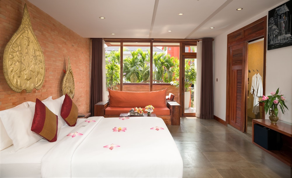 Suite Pool View, Balcony, Lagoon View photo 2