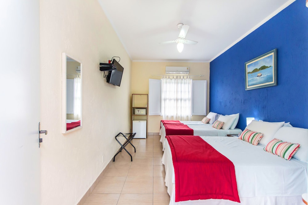 Standard Quadruple Room - Photo 1