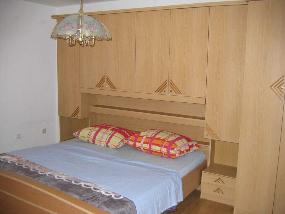 Family Apartment, 1 Bedroom photo 2