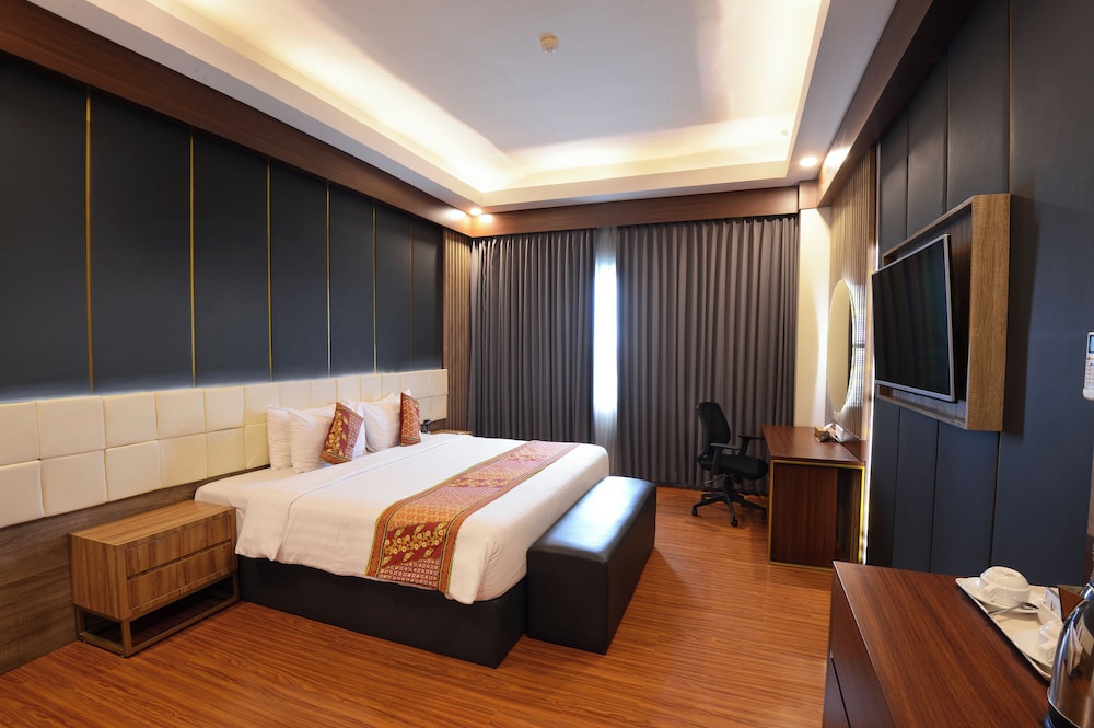Deluxe Premier Double Room photo 2