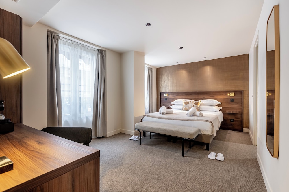 Superior Double Room photo 2