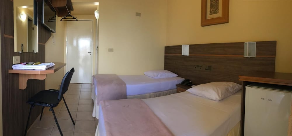 Standard Room photo 2