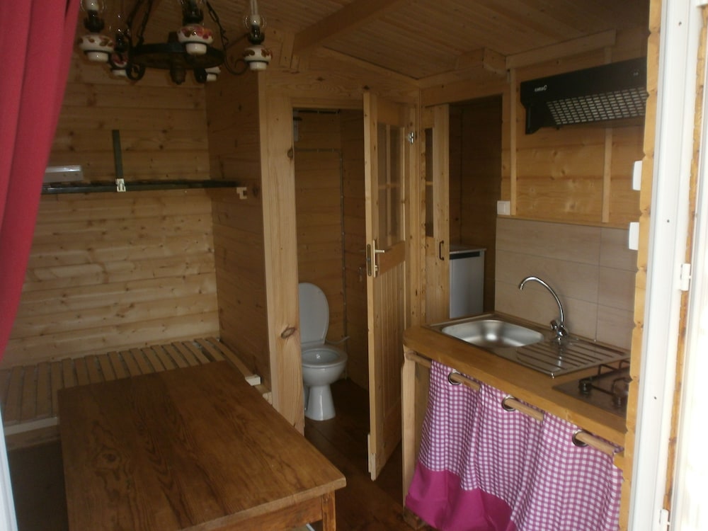 Cabin, 1 Bedroom photo 3