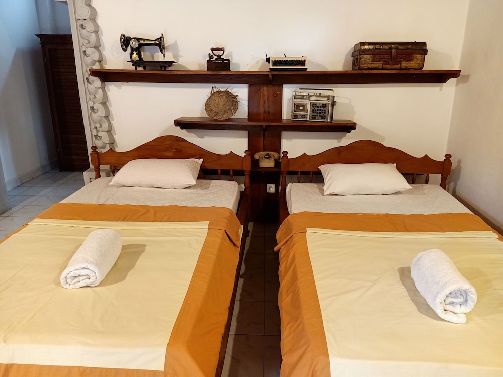 Design Twin Room