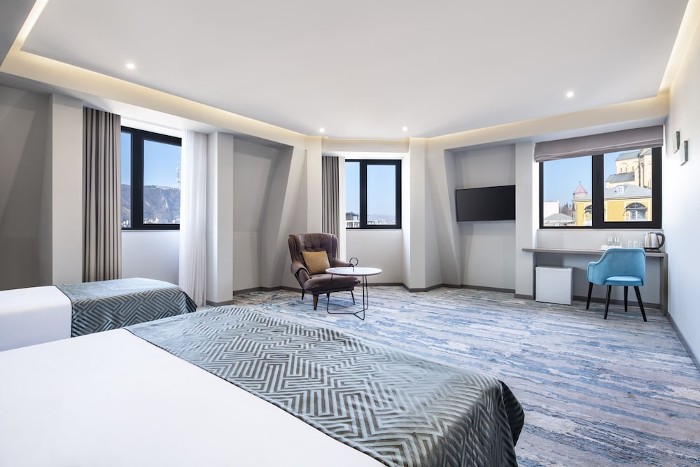 Economy Triple Room - Photo 1