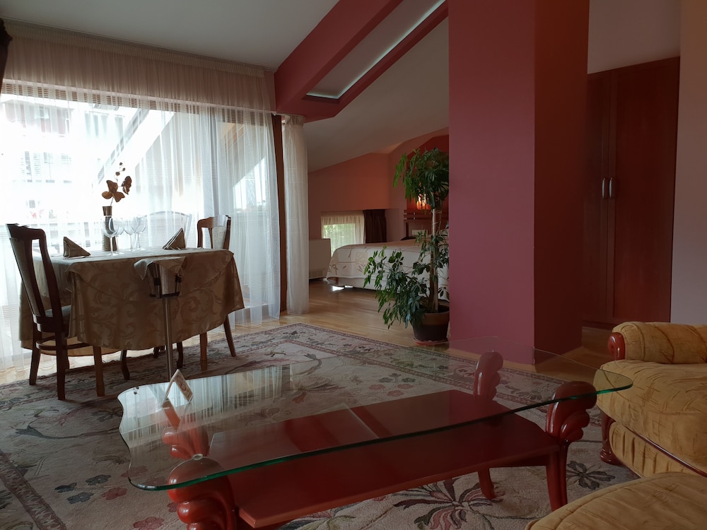 Executive Studio Suite photo 3