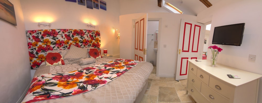 Double Or Twin Room photo 2