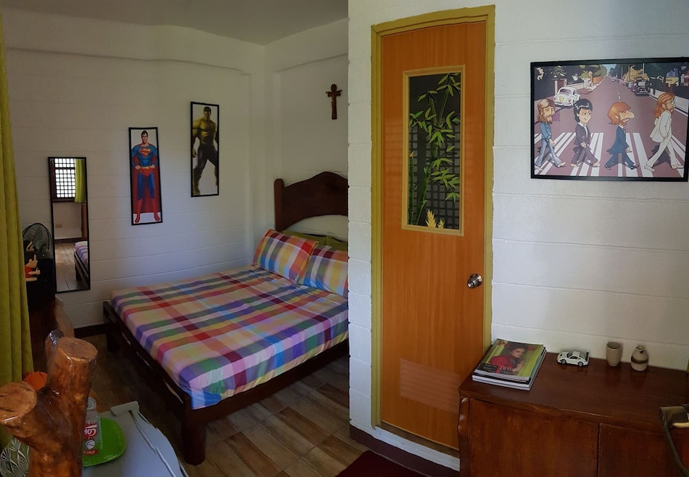 3 Bedroom House photo 3