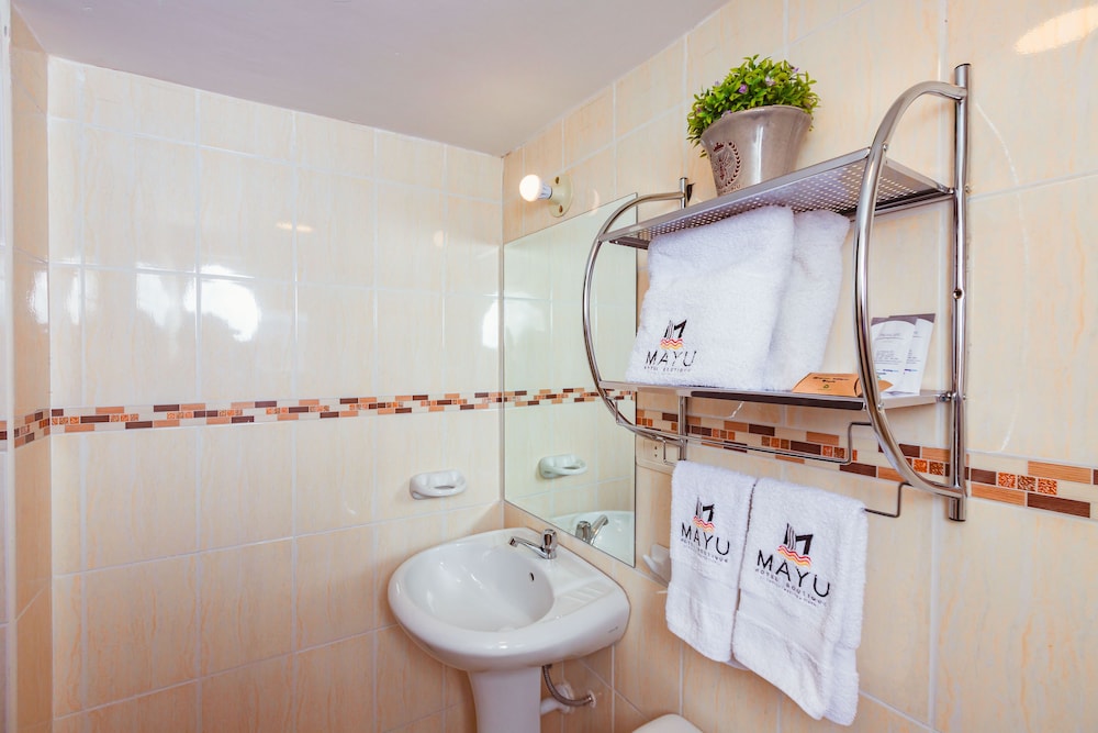 Superior Double Room, 1 Queen Bed, Balcony, City View photo 2