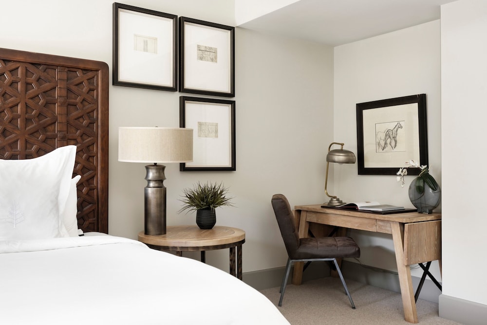 Room, 3 Bedrooms (Game Creek Residence) - Photo 2