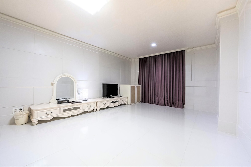 Standard Room (Ondol) - Photo 2