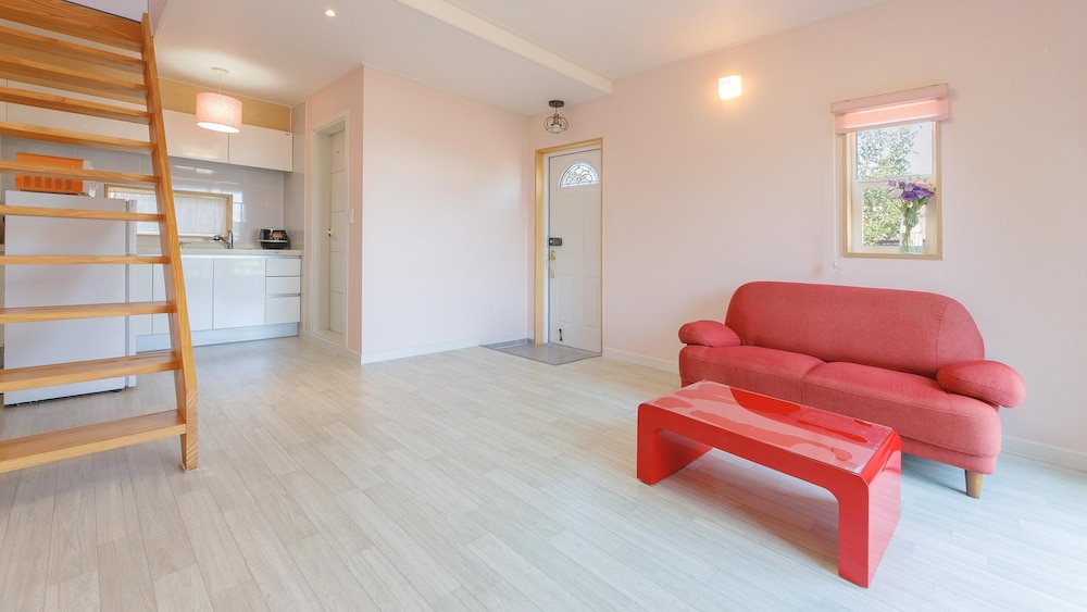 Basic Room, 1 Bedroom (E) photo 3
